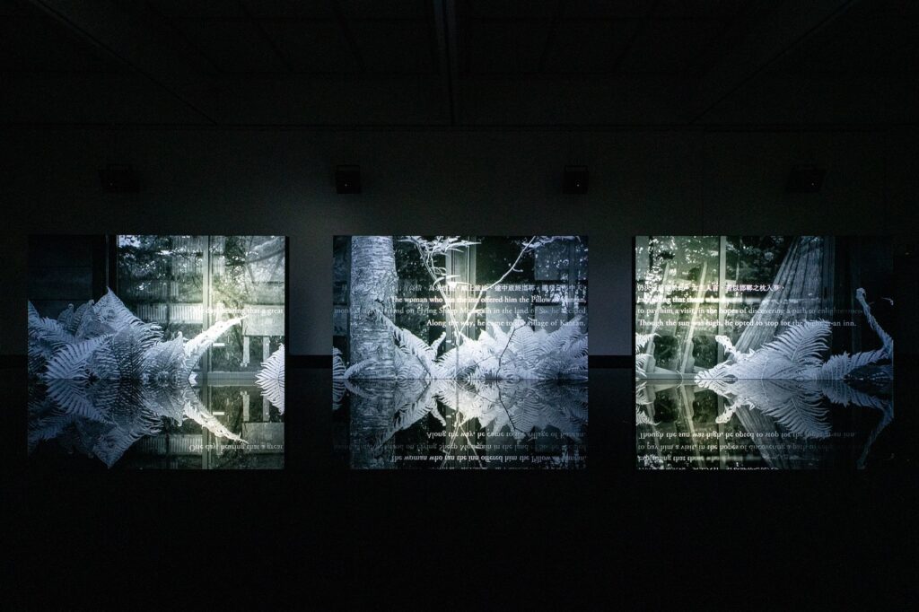 「坂本龍一｜音を視る 時を聴く」東京都現代美術館、2024年《TIME TIME》