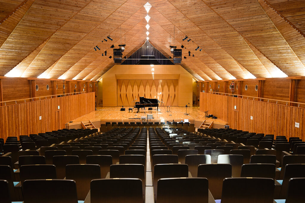 八ヶ岳やまびこホール