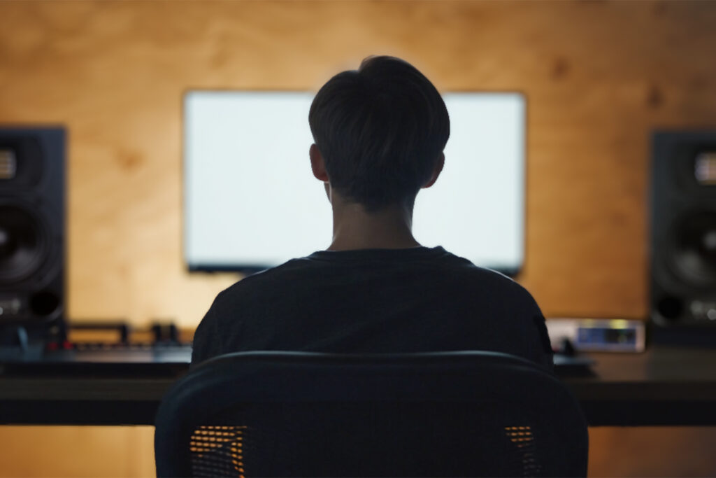 音響補正も！最高のモニタリング環境を構築