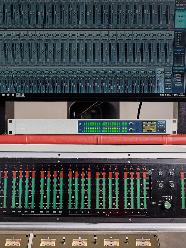 M-1620 Pro