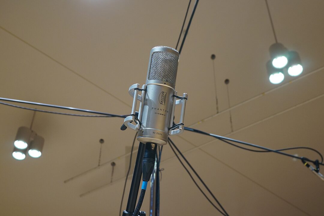 サイドL&R：Sanken CO-100K x 2